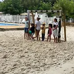 مكان تخييم Tente Avec Terrasse - 2 Pers. - Api-1-52-2040 *