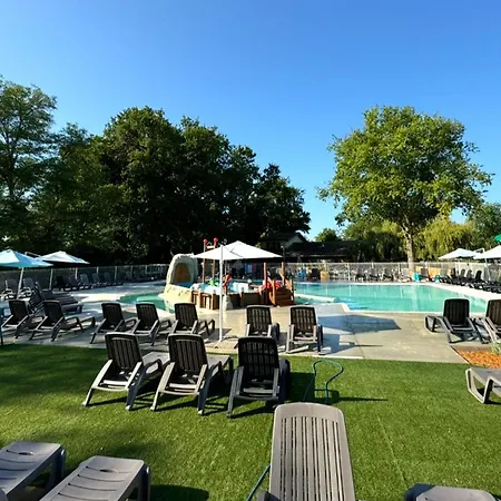 אתר קמפינג Tente Avec Terrasse - 2 Pers. - Api-1-52-2040 *