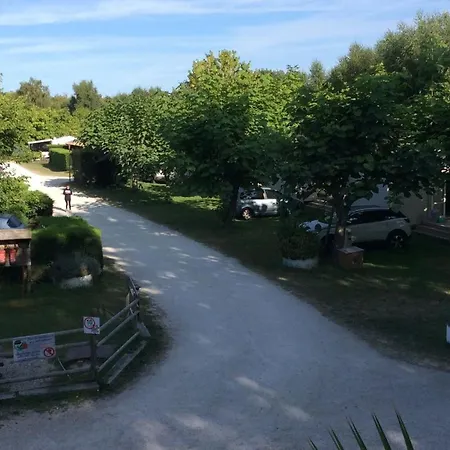 Tente Avec Terrasse - 2 Pers. - Api-1-52-2040